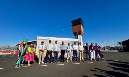 LLEGA A NAYARIT VUELO DIRECTO CALGARY–TEPIC