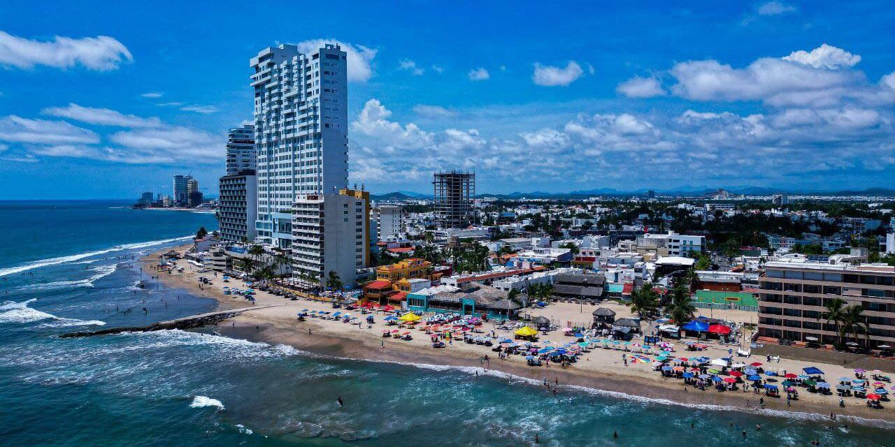 PLAYAS DE MAZATLÁN EN ÓPTIMAS CONDICIONES
