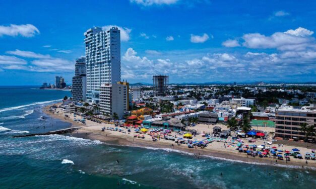 PLAYAS DE MAZATLÁN EN ÓPTIMAS CONDICIONES