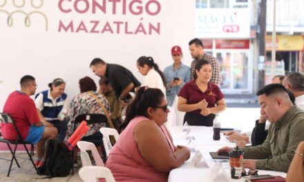 CONTIGO MAZATLÁN CIERRA EL AÑO CON ATENCIÓN CIUDADANA
