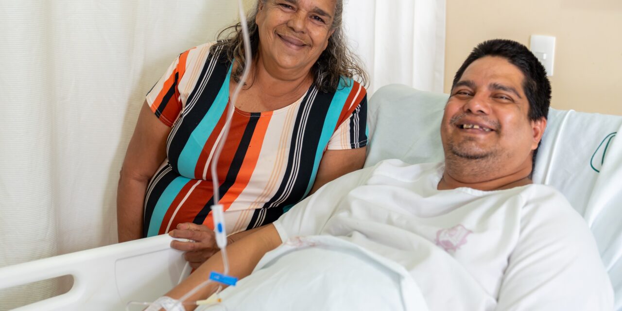 Familias agradecen a Beatriz Estrada y Miguel Ángel Navarro por devolver autonomía y esperanza