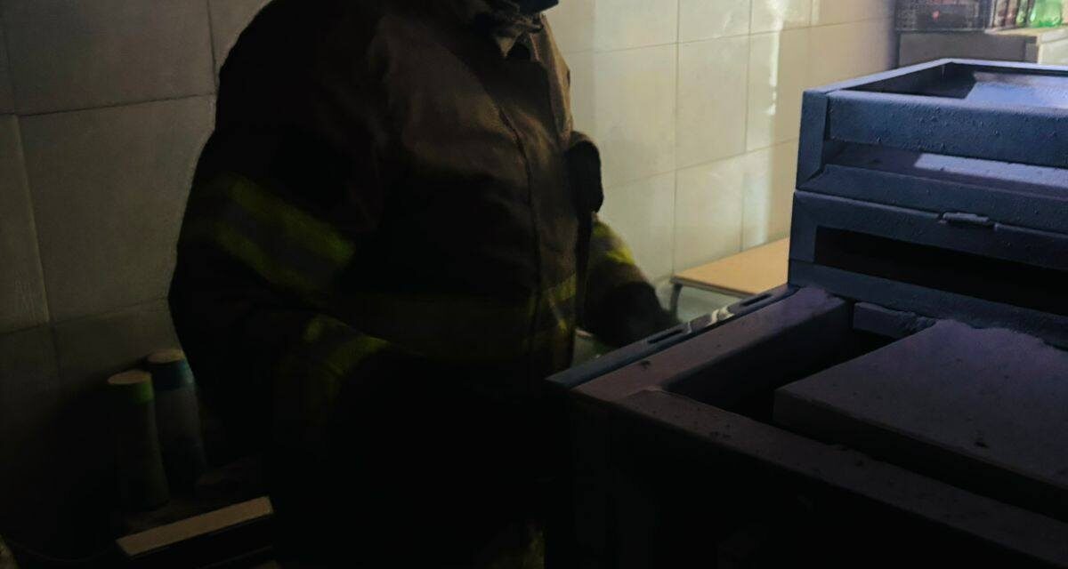 INCENDIO CONTROLADO EN TORTILLERÍA DE LA CRUZ DE HUANACAXTLE