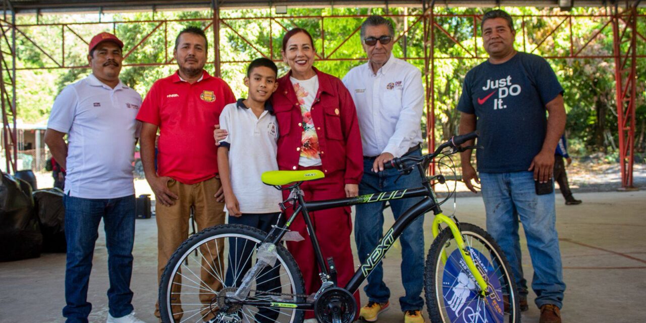 CARAVANA “SUEÑOS, MAGIA Y NAVIDAD” LLEGA A FAMILIAS DE XALISCO
