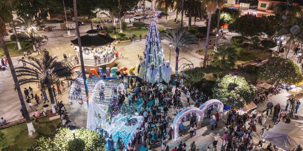 ENCENDIDO DEL ÁRBOL Y LUCES NAVIDEÑAS EN XALISCO 2025
