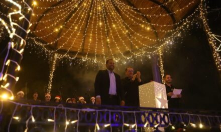 MAZATLÁN ENCIENDE LA NAVIDAD EN LA PLAZUELA MACHADO
