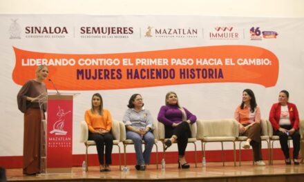 Gobierno de Mazatlán impulsa el liderazgo femenino en el conversatorio “Mujeres Haciendo Historia”