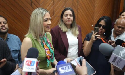 Mazatlán se perfila como un municipio pionero en la digitalización de trámites: Estrella Palacios