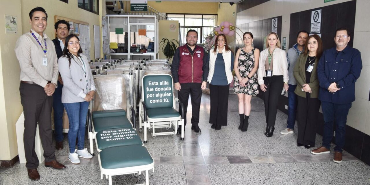 IMSS Nayarit entrega sillas cama en el HGZ No. 1