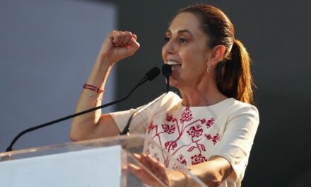 Presidenta Claudia Sheinbaum entrega Pensiones para el Bienestar en Veracruz; hay 2.5 millones de derechohabientes en la entidad