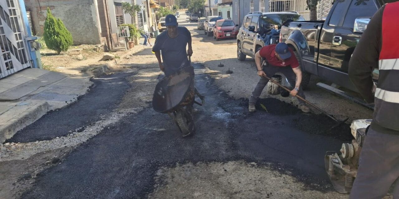 REPARACIÓN DE BACHES EN CALLE ARTÍCULO 27