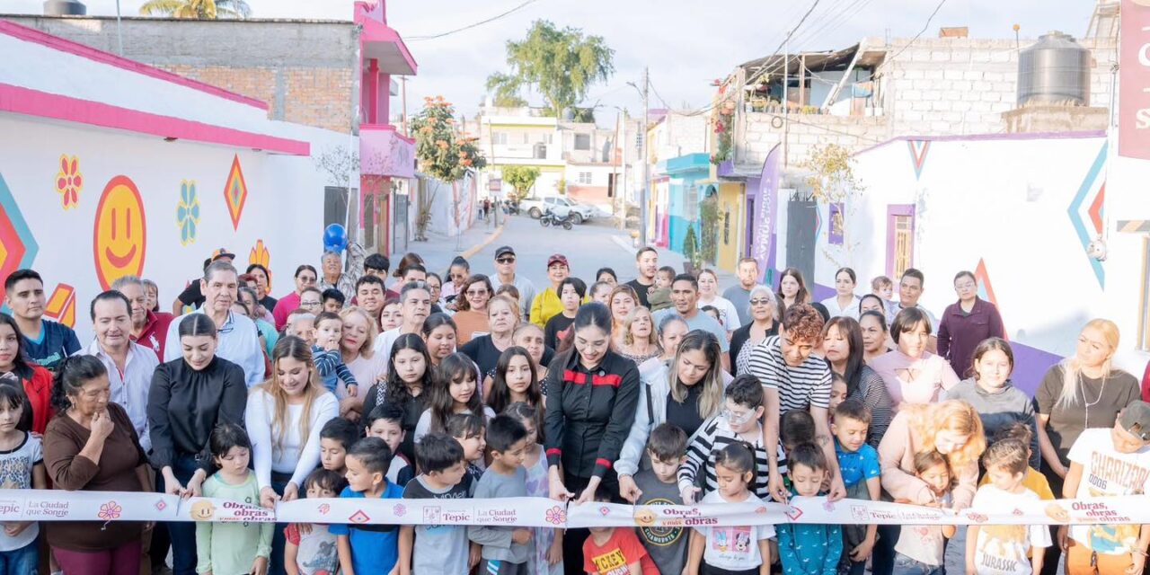 RENUEVAN CALLE AQUILES SERDÁN EN TEPIC