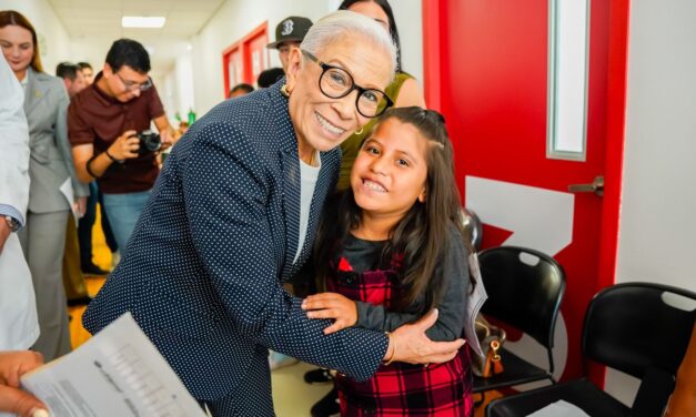 ACTIVAN IMPLANTES COCLEARES EN EL CREE TEPIC