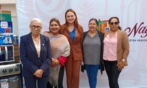 DIF ACAPONETA RECIBE EQUIPAMIENTO PARA CENTROS DE ASISTENCIA SOCIAL