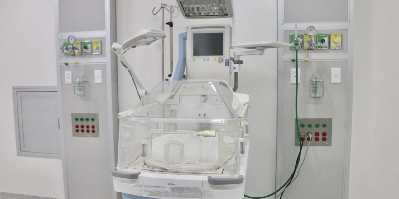 REMODELADAS ÁREAS DE HEMODIÁLISIS Y UCI NEONATAL EN TEPIC