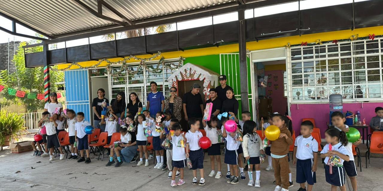 JUVENTUD UNIDA REGALA SONRISAS A LA NIÑEZ