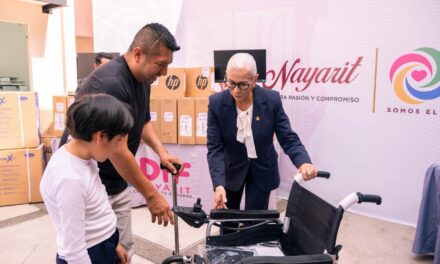 Beatriz Estrada transforma vidas con la entrega de apoyos a quienes más lo necesitan