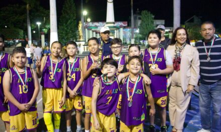 PREMIACIÓN DE COPA NAVIDEÑA EN XALISCO