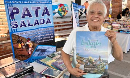 Plaza de armas se llena de libros: Arranca la X Feria Internacional de la Lectura Puerto Vallarta 2026