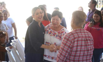 ESTRELLA PALACIOS ENTREGA CALLE PESCADORES DE MAZATLÁN EN ARBOLEDAS III