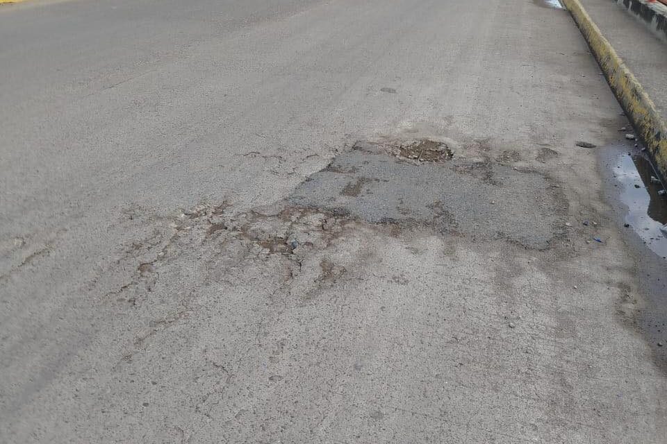 REALIZAN BACHEO EN AV. RÍO GRIJALVA