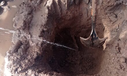 OROMAPAS ACAPONETA ATIENDE Y REPARA FUGAS DE AGUA