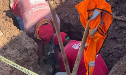 OROMAPAS ACAPONETA CONCLUYE REPARACIÓN DE FUGA DE AGUA