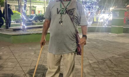 ¡LOS SERVICIOS PÚBLICOS NO SE DETIENEN EN TUXPAN!