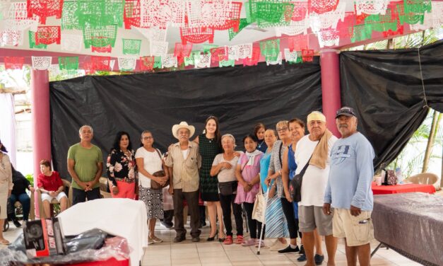 UN DÍA LLENO DE SONRISAS Y CARIÑO