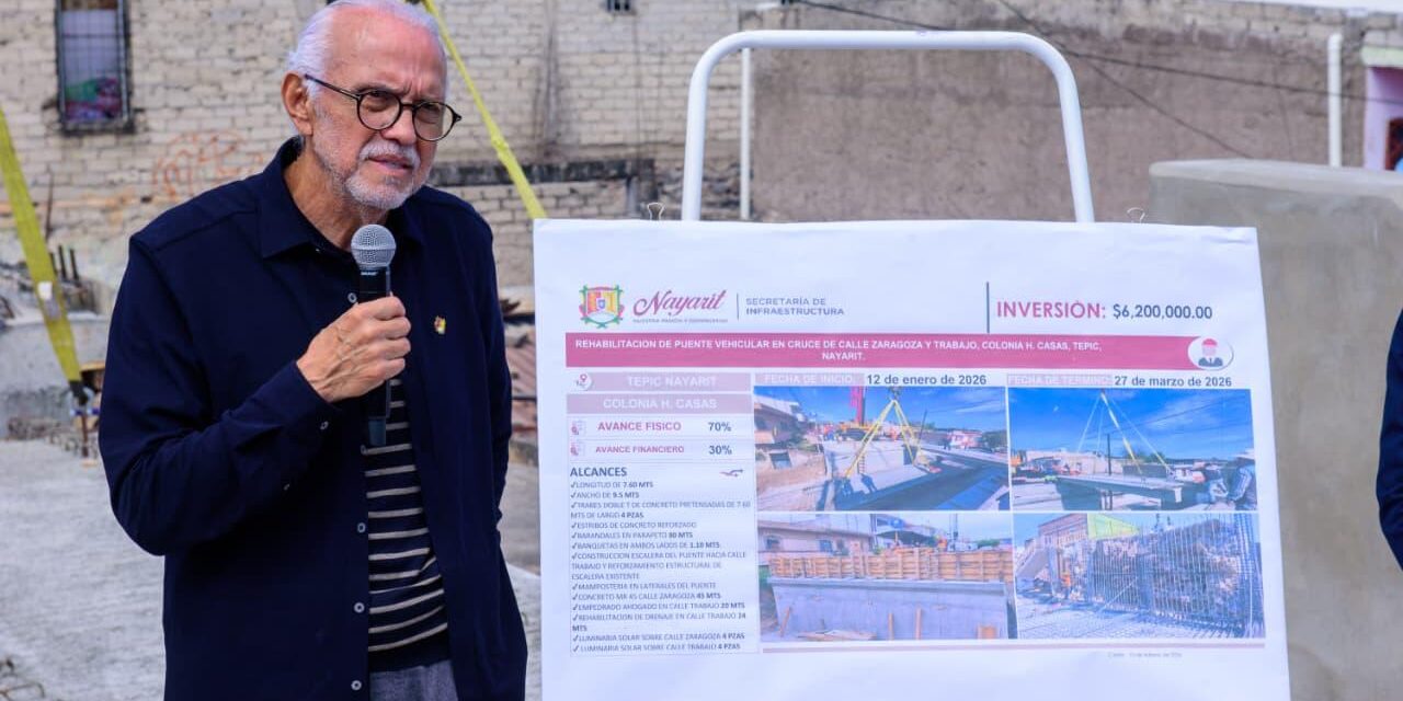 Gobernador supervisa avance del puente en la colonia Heriberto Casas