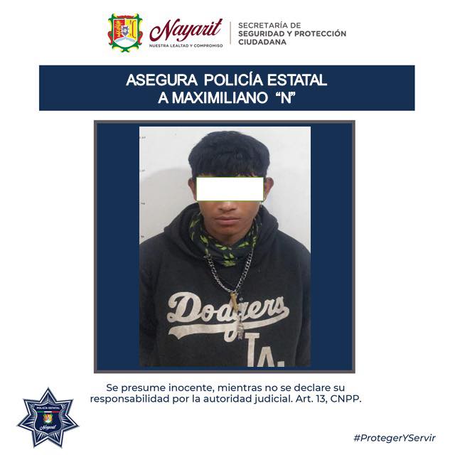 POLICÍA ESTATAL ASEGURA A UNA PERSONA CON PRESUNTA DROGA EN TEPIC
