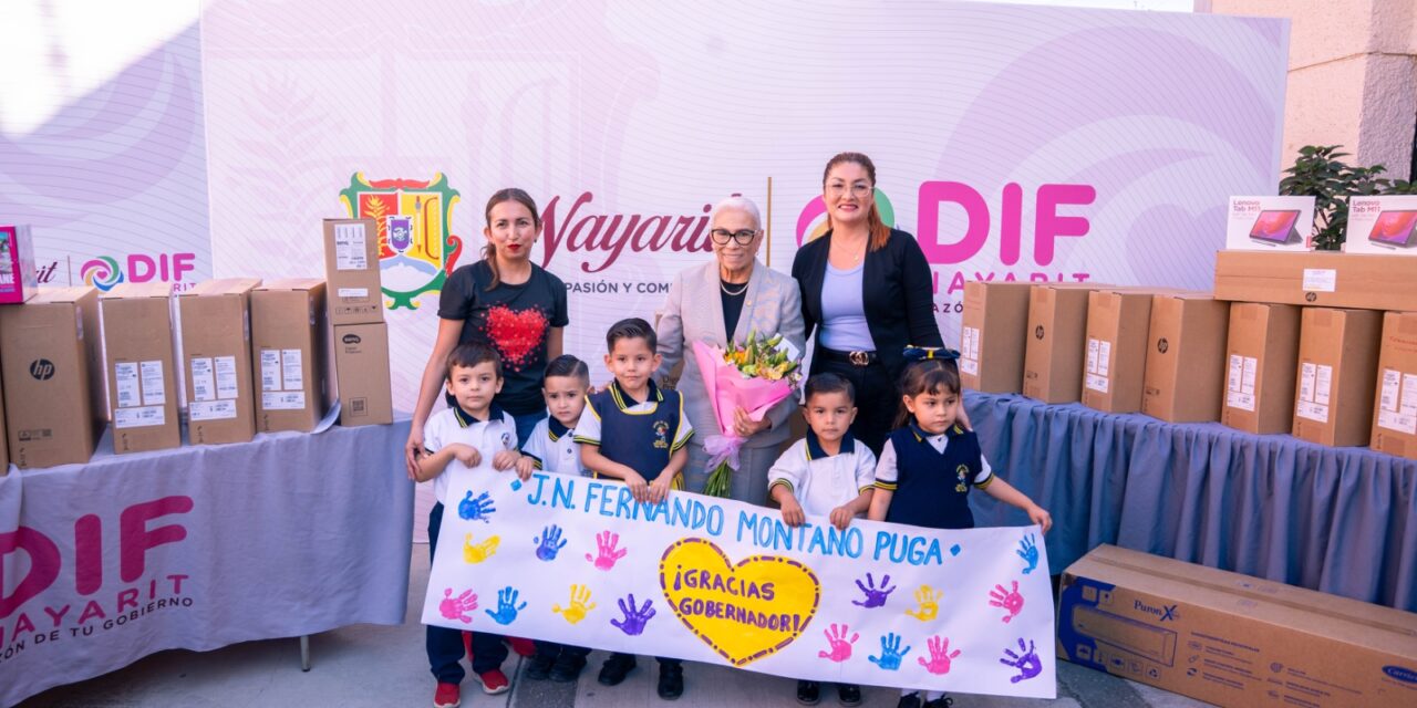 Beatriz Estrada continúa impulsando la educación en Nayarit