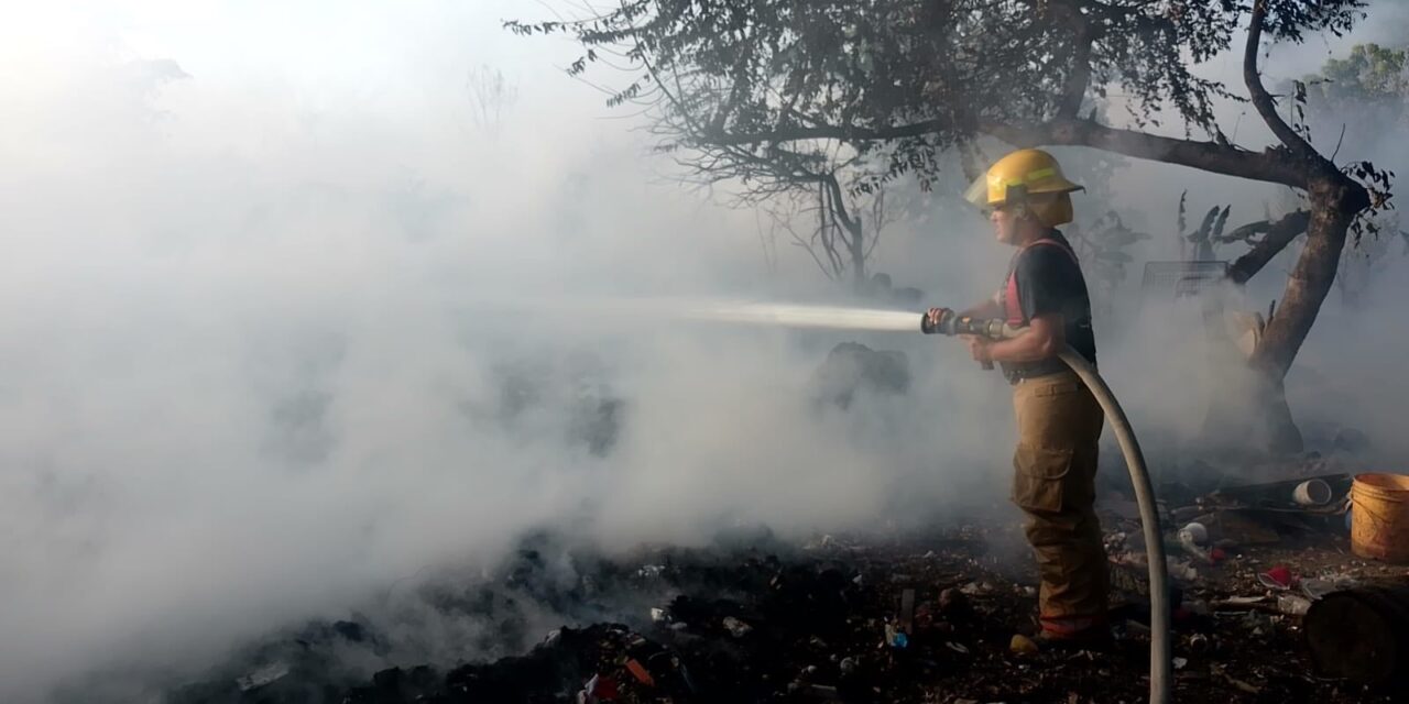 ¡BOMBEROS ATIENDEN INCENDIOS FORESTALES EN JALA DURANTE TEMPORAL DE ESTIAJE!