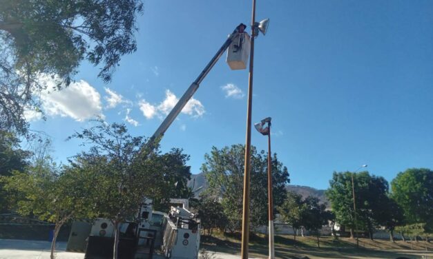 GOBIERNO DE XALISCO MEJORA EL ESTADIO CON NUEVA ILUMINACIÓN PARA LAS FAMILIAS