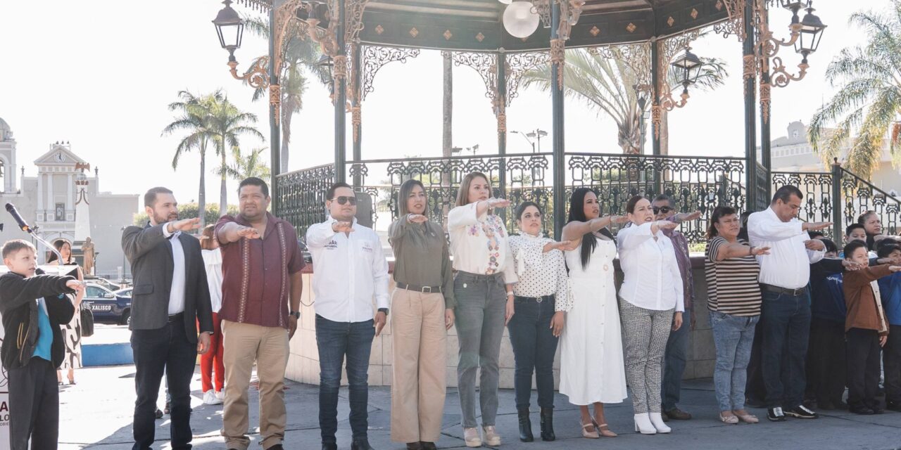 CONMEMORAN EL 113 ANIVERSARIO DEL EJÉRCITO MEXICANO CON HONORES Y RECONOCIMIENTO