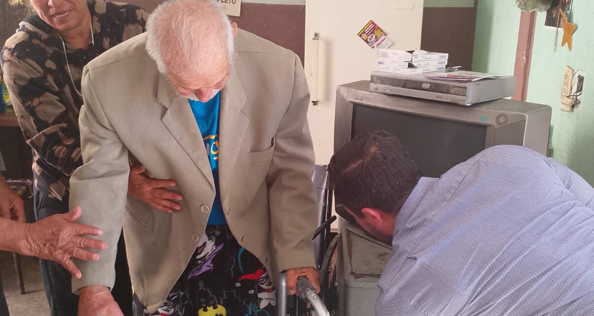 ¡DIF NAYARIT BRINDA APOYO INTEGRAL Y DIGNO A PERSONA ADULTA MAYOR!