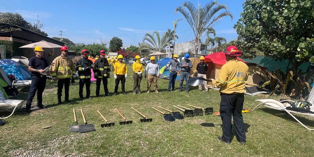 Bahía de Banderas, sede del primer campamento internacional de bomberos en México