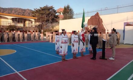 Fomenta SSPC valores cívicos en Centros de Reinserción con Honores a la Bandera