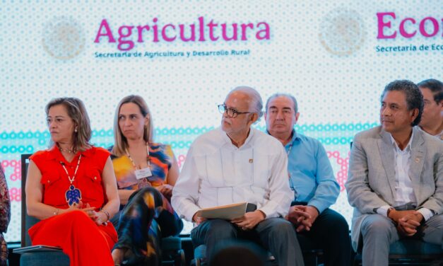 Miguel Ángel Navarro Quintero, participó en la Convención Anual de la Industria Cárnica 2026