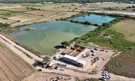Miguel Ángel Navarro y Beatriz Estrada supervisan construcción de planta de tratamiento en La Fortuna, Tuxpan