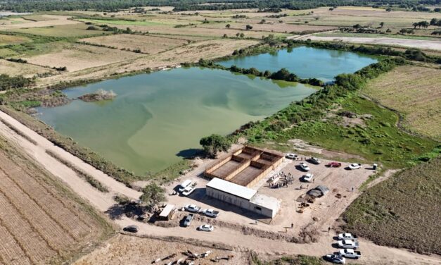 Miguel Ángel Navarro y Beatriz Estrada supervisan construcción de planta de tratamiento en La Fortuna, Tuxpan