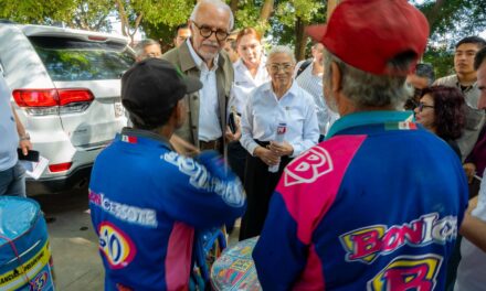 SERÉ TU MAMÁ ADOPTIVA POR UN MOMENTO