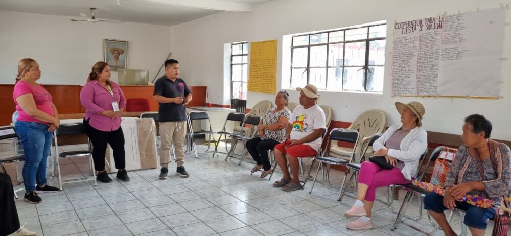 EQUIPAN CLUB DE LA TERCERA EDAD EN LA BAYONA PARA UNA MEJOR CONVIVENCIA