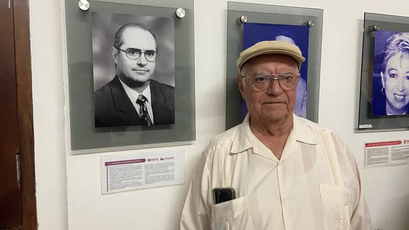 VELADA LITERARIA EN ACAPONETA: PRESENTAN LIBRO Y RINDEN HOMENAJE AL TALENTO LOCAL