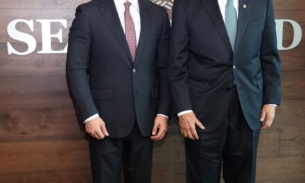 REFUERZAN COORDINACIÓN MIGUEL ÁNGEL NAVARRO QUINTERO Y OMAR GARCÍA HARFUCH EN BENEFICIO DE LAS Y LOS NAYARITAS