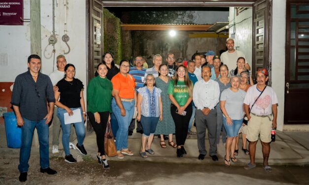 ¡AVANZA LA REHABILITACIÓN DE LA CALLE MÉXICO EN LAS VARAS!