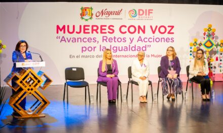 ¡BEATRIZ ESTRADA IMPULSA LA AUTONOMÍA Y LIDERAZGO DE LAS MUJERES!