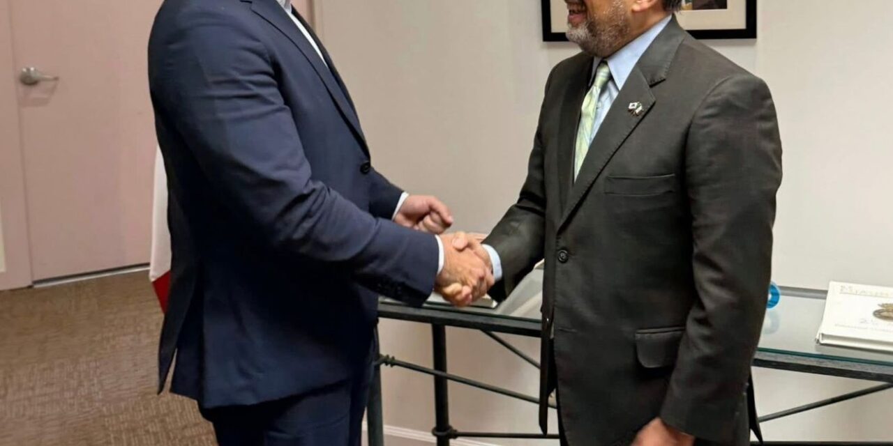 ¡HÉCTOR SANTANA CRUZA FRONTERAS Y POSICIONA A BAHÍA DE BANDERAS EN ESTADOS UNIDOS!