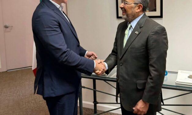 ¡HÉCTOR SANTANA CRUZA FRONTERAS Y POSICIONA A BAHÍA DE BANDERAS EN ESTADOS UNIDOS!