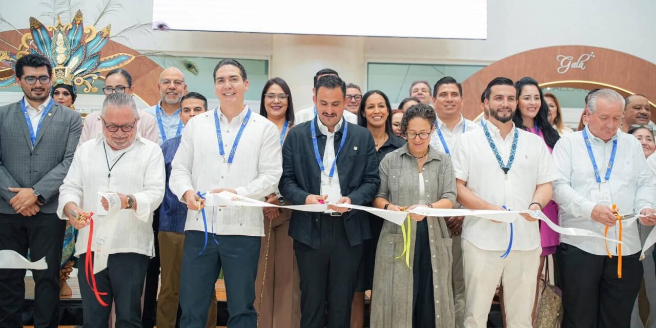 Héctor Santana resalta el progreso de Bahía de Banderas en la Gala Vallarta/Riviera Nayarit 2026