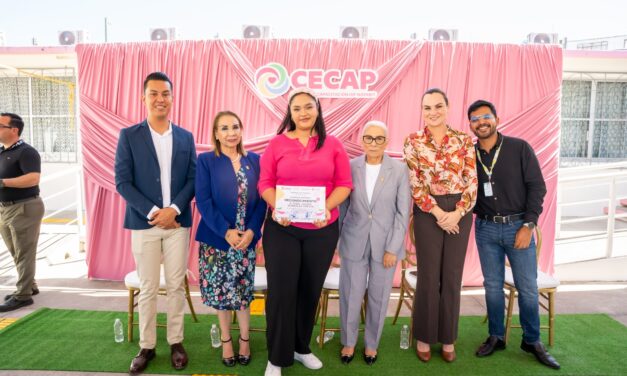 Con capacitación, transforma Beatriz Estrada la calidad de vida de las y los nayaritas